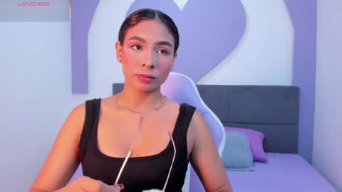 sussy_sweet4u online show from October 2025 10:21:01 AM