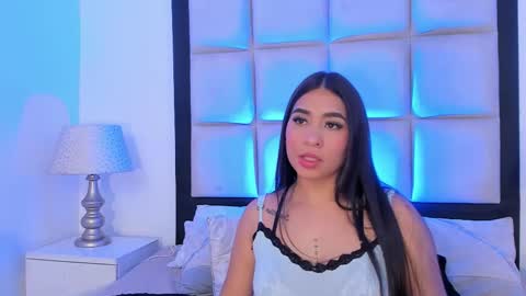 sussyfoxx_ online show from February 2026 12:34:01 PM