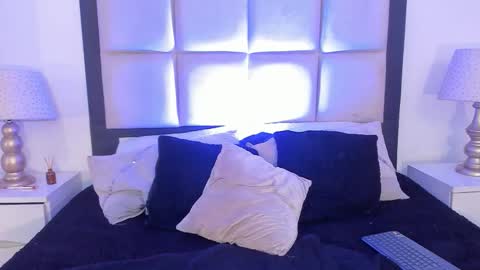 sussyfoxx_ online show from February 2026 01:53:02 PM