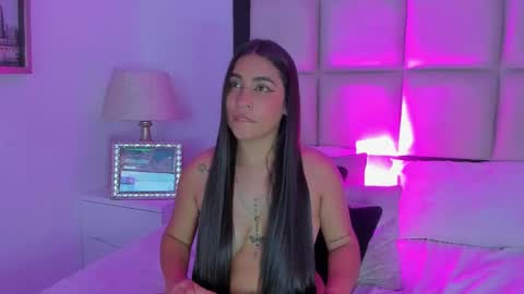 Snapshot of sussyfoxx_ chatting on March 2026 08:19:01 AM sussyfoxx_ online show from March 2026 08:19:01 AM