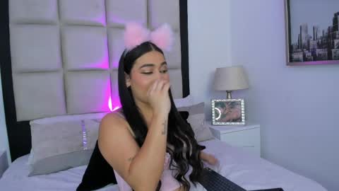Snapshot of sussyfoxx_ chatting on March 2026 03:23:01 AM sussyfoxx_ online show from March 2026 03:23:01 AM