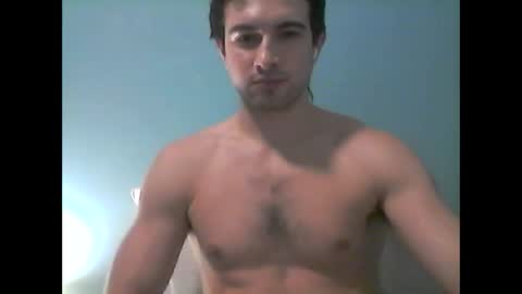 Snapshot of sutromaxx chatting on June 2026 11:33:02 PM Maximus online show from June 2026 11:33:02 PM