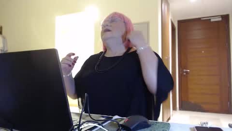 My name is Sissy or more fully Suzanna Aprilia Maria Mariquita Catarina Chinita Banci. Soy una puta - que chimba ladybug online show from March 2026 04:58:01 PM