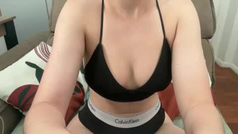 The real sugar baby   Suzy Summer   online show from December 2025 10:44:02 AM