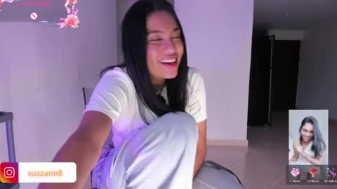 suzzann_rugg online show from May 2026 11:02:01 PM