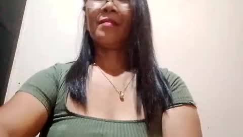 suzzie_hot online show from December 2025 10:40:02 PM