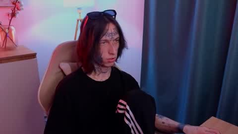 Snapshot of swagamee chatting on April 2026 07:58:02 PM Eric online show from April 2026 07:58:02 PM