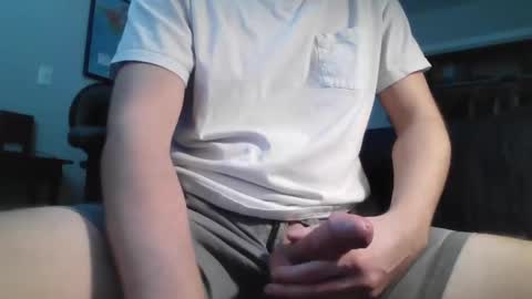 Snapshot of swallysen chatting on November 2025 09:05:02 PM Swallysen online show from November 2025 09:05:02 PM