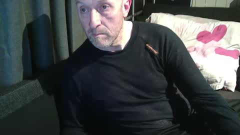 Snapshot of swartarn chatting on March 2026 05:28:01 PM ArnSwart online show from March 2026 05:28:01 PM