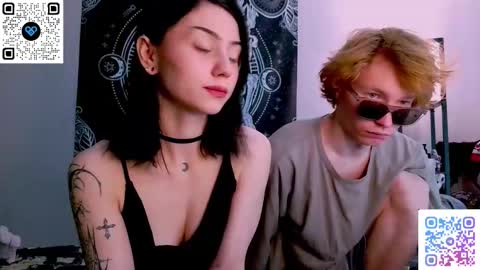 sweaties3 online show from November 2025 09:30:01 AM