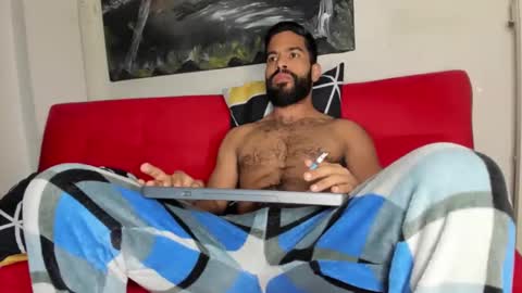 Snapshot of sweatyhairypig1 chatting on November 2025 05:54:01 AM joel bliss online show from November 2025 05:54:01 AM