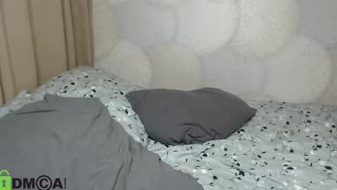 Snapshot of sweeeetdiaana chatting on February 2025 09:42:01 PM SweeeetDiaana online show from February 2025 09:42:01 PM