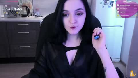 Snapshot of sweeeetpoison chatting on July 2026 07:25:01 AM Mi online show from July 2026 07:25:01 AM