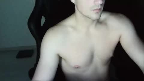 Snapshot of sweeeettt___ chatting on September 2025 05:34:02 PM sweeeettt___ online show from September 2025 05:34:02 PM