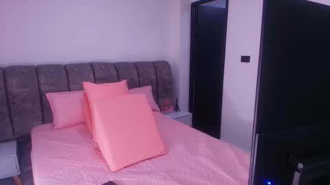 Snapshot of sweegirl_ chatting on November 2025 11:54:01 AM Debora online show from November 2025 11:54:01 AM