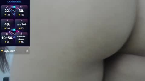 Chloe  online show from September 2025 06:51:02 AM