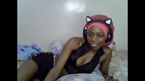 Sweetest doll online show from May 2026 12:19:01 AM