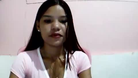 Snapshot of sweet01pinay chatting on July 2026 01:29:02 PM sweet01pinay online show from July 2026 01:29:02 PM