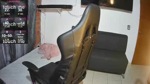 Snapshot of sweet10salome chatting on October 2025 12:28:02 PM sweet10salome online show from October 2025 12:28:02 PM