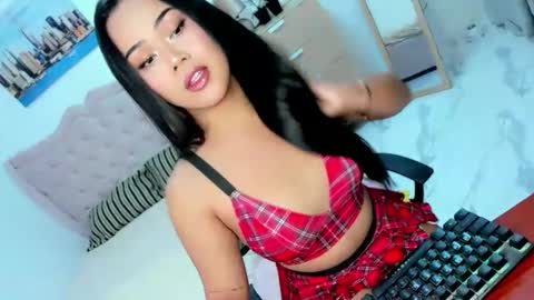 sweet18_jasmine online show from November 2025 12:49:01 PM