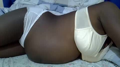 Snapshot of sweet_0012 chatting on March 2026 03:50:01 AM Cecee online show from March 2026 03:50:01 AM