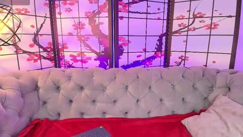 Sweet 1Angel online show from November 2025 12:05:01 PM