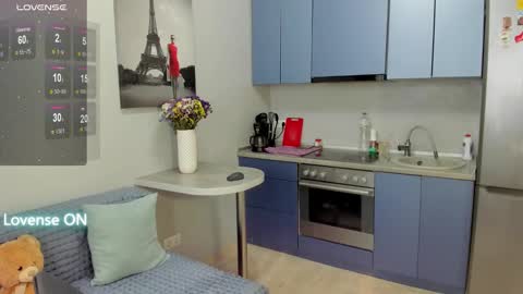 Margaret  online show from September 2025 12:21:02 PM