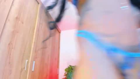 Snapshot of sweet__little_doll chatting on October 2025 09:40:01 AM LISSA online show from October 2025 09:40:01 AM