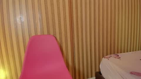 sweet__luna__ online show from April 2026 11:04:02 AM