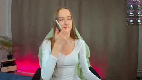 Monica  GTM 3MoTuWeFrSa 500pm-1000pm  online show from December 2024 03:04:01 PM