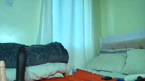 pixiee online show from April 2026 07:19:01 AM