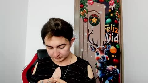 Snapshot of sweet__suck69bitch chatting on January 2025 09:07:01 PM sweet__suck69bitch online show from January 2025 09:07:01 PM