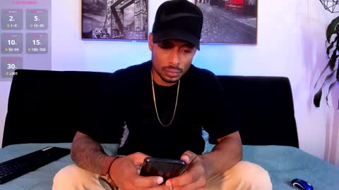 Snapshot of sweet_alessandro1 chatting on January 2025 07:40:01 PM alessandre online show from January 2025 07:40:01 PM