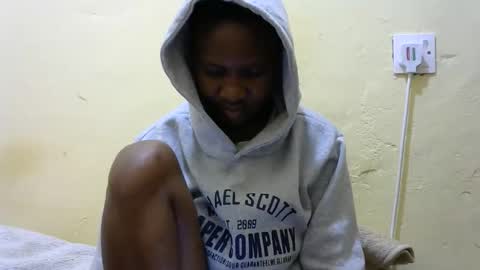 Snapshot of sweet_amor254 chatting on December 2025 08:08:02 AM Silvia online show from December 2025 08:08:02 AM