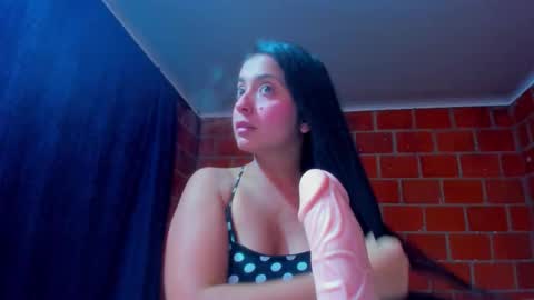Snapshot of sweet_and_hot_alaia chatting on February 2026 02:40:01 AM sweet and hot alaia online show from February 2026 02:40:01 AM