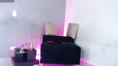 Snapshot of sweet_angel_med chatting on March 2026 04:50:01 AM sweet angel online show from March 2026 04:50:01 AM