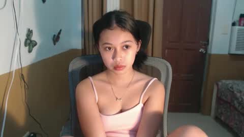 Snapshot of sweet_angela0701 chatting on September 2025 03:23:01 PM sweet_angela0701 online show from September 2025 03:23:01 PM