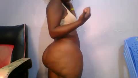 Snapshot of sweet_arianna_ chatting on February 2025 07:54:02 AM timaya online show from February 2025 07:54:02 AM