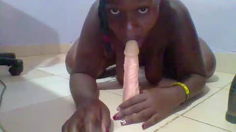 Snapshot of sweet_arianna_ chatting on March 2025 06:19:02 PM timaya online show from March 2025 06:19:02 PM