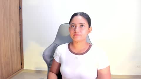 Asheley online show from March 2026 04:14:01 AM