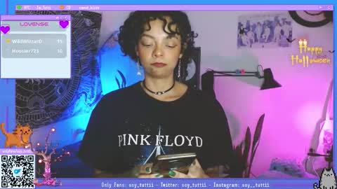 Tutti  online show from October 2025 02:28:02 AM