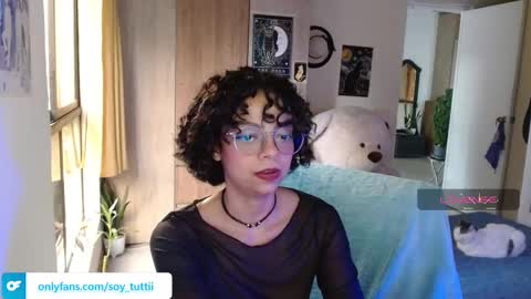 Snapshot of sweet_bluee chatting on March 2026 10:38:01 PM Tutti online show from March 2026 10:38:01 PM