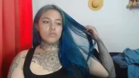 Snapshot of sweet_bubblee chatting on February 2025 09:58:02 PM Bubbles online show from February 2025 09:58:02 PM