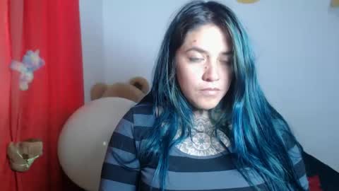 Snapshot of sweet_bubblee chatting on June 2026 09:57:02 PM Bubbles online show from June 2026 09:57:02 PM