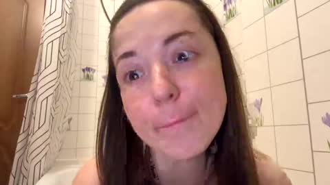 Christina online show from March 2026 09:48:02 AM