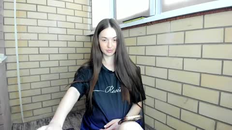 Christina online show from May 2026 10:22:01 AM