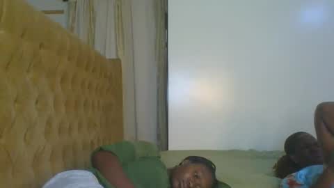 Snapshot of sweet_camila5 chatting on October 2025 12:20:01 PM Camila online show from October 2025 12:20:01 PM