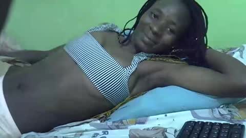 Snapshot of sweet_candie01 chatting on March 2026 07:03:02 AM sweet_candie01 online show from March 2026 07:03:02 AM