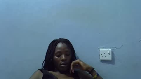 Snapshot of sweet_candie01 chatting on March 2026 06:06:01 AM sweet_candie01 online show from March 2026 06:06:01 AM