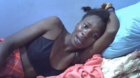 Snapshot of sweet_candie01 chatting on March 2026 06:16:02 AM sweet_candie01 online show from March 2026 06:16:02 AM